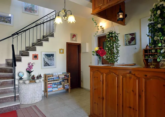 Eleni Apartments
